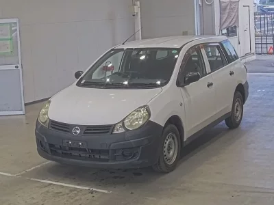 Nissan AD