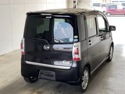 Daihatsu TANTO EXE