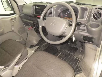 Mitsubishi MINICAB VAN