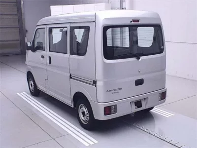 Mitsubishi MINICAB VAN