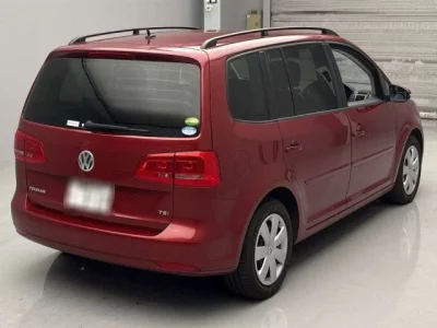 Volkswagen GOLF TOURAN