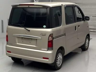 Daihatsu Atrai Wagon