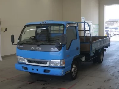 Isuzu ELF