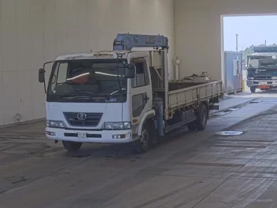 Nissan CONDOR