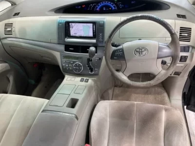 Toyota ESTIMA HYBRID