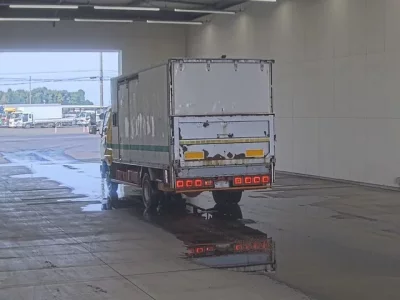 Mitsubishi FUSO FIGHTER