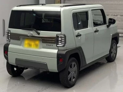Daihatsu TAFT