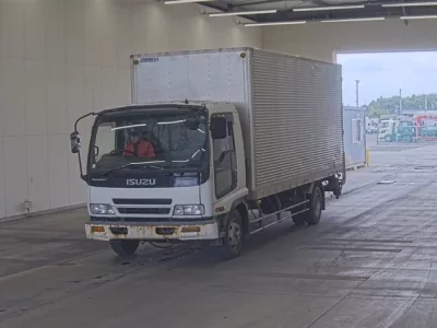 Isuzu FORWARD
