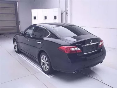 Mitsubishi PROUDIA