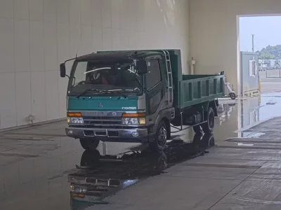 Mitsubishi FUSO FIGHTER