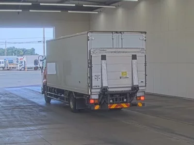 Isuzu FORWARD