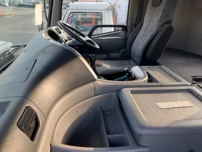 Nissan QUON