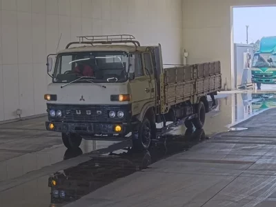 Mitsubishi FUSO FIGHTER