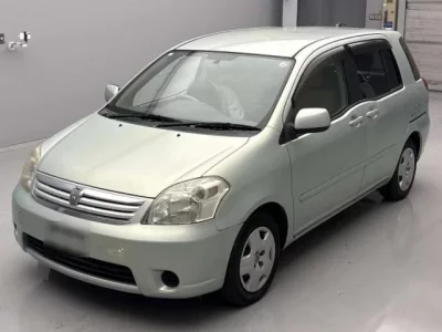 Toyota RAUM