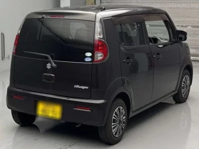 Suzuki MRWAGON