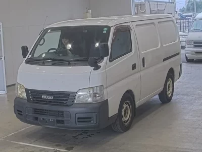 Isuzu COMO