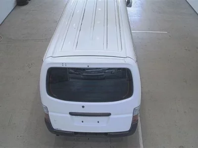 Isuzu COMO