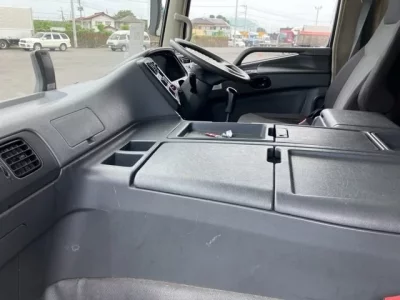 Mitsubishi SUPER GREAT