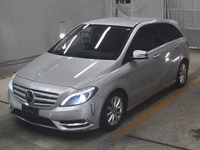 Mercedes-Benz B CLASS
