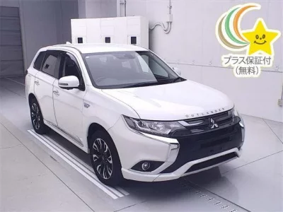 Mitsubishi OUTLANDER PHEV
