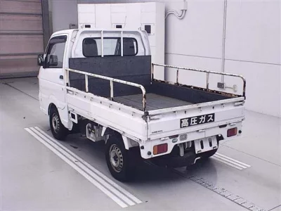 Nissan CLIPPER TRUCK