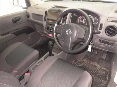 Nissan AD