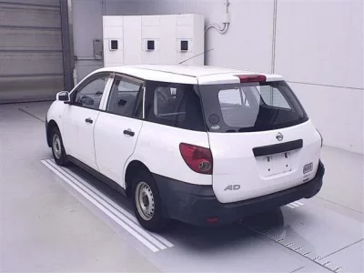 Nissan AD