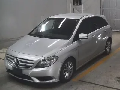 Mercedes-Benz B CLASS