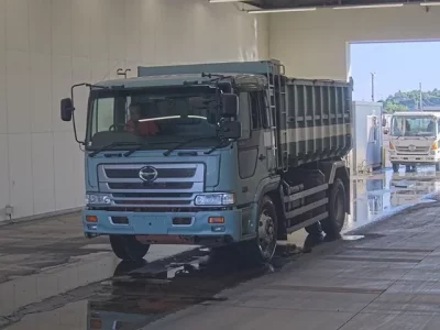 Hino PROFIA