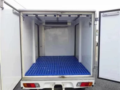 Nissan CLIPPER TRUCK