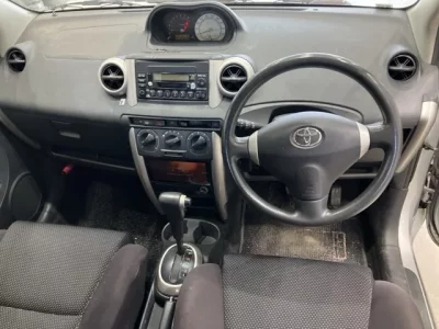 Toyota IST