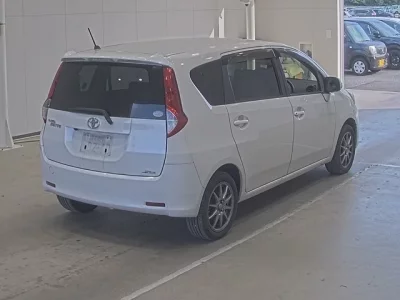Toyota PASSO SETTE