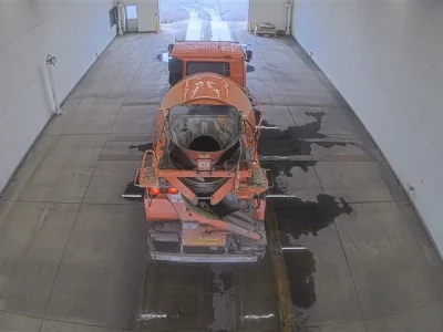 Nissan TRUCK