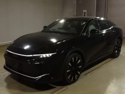 Toyota CROWN CROSSOVER
