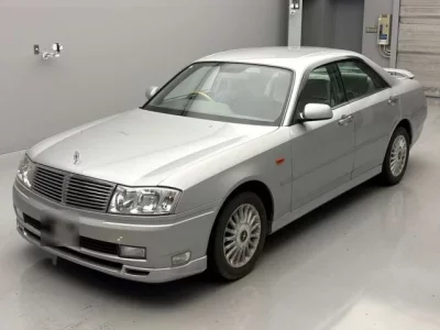 Nissan CEDRIC