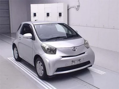 Toyota IQ