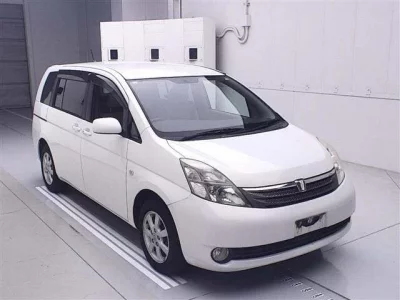 Toyota ISIS