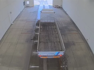 Nissan TRUCK
