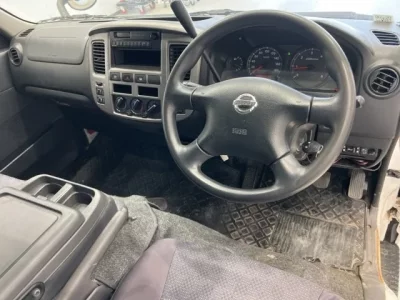Nissan CARAVAN VAN