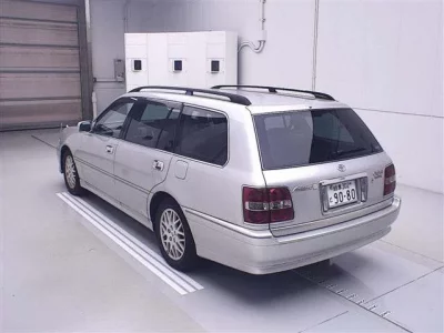 Toyota CROWN ESTATE