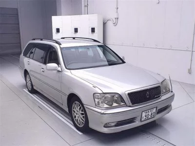 Toyota CROWN ESTATE