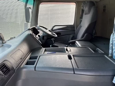 Mitsubishi FUSO TRUCK