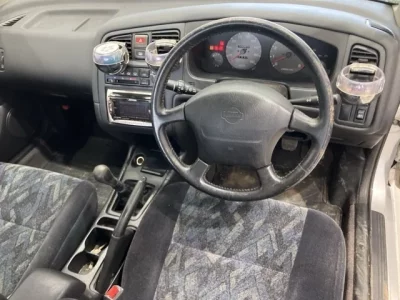 Nissan PRIMERA
