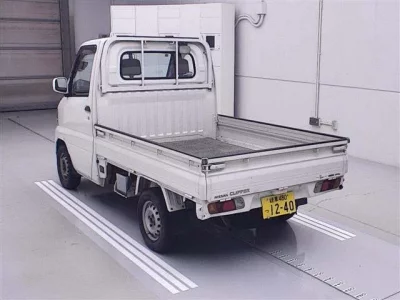 Nissan CLIPPER TRUCK