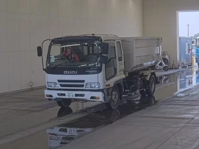 Isuzu FORWARD