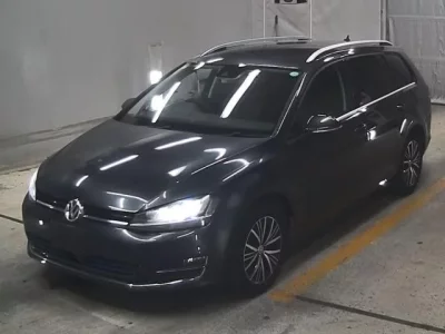 Volkswagen GOLF VARIANT