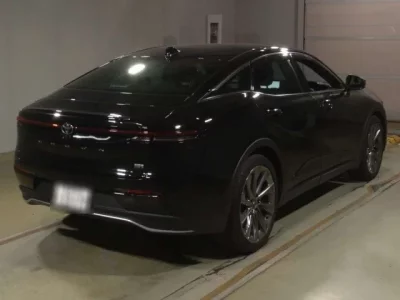 Toyota CROWN CROSSOVER