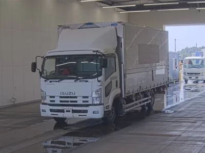 Isuzu FORWARD