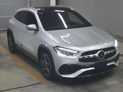 Mercedes-Benz GLA CLASS