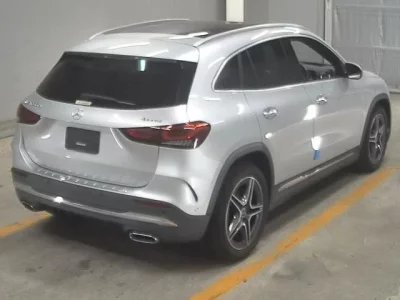 Mercedes-Benz GLA CLASS